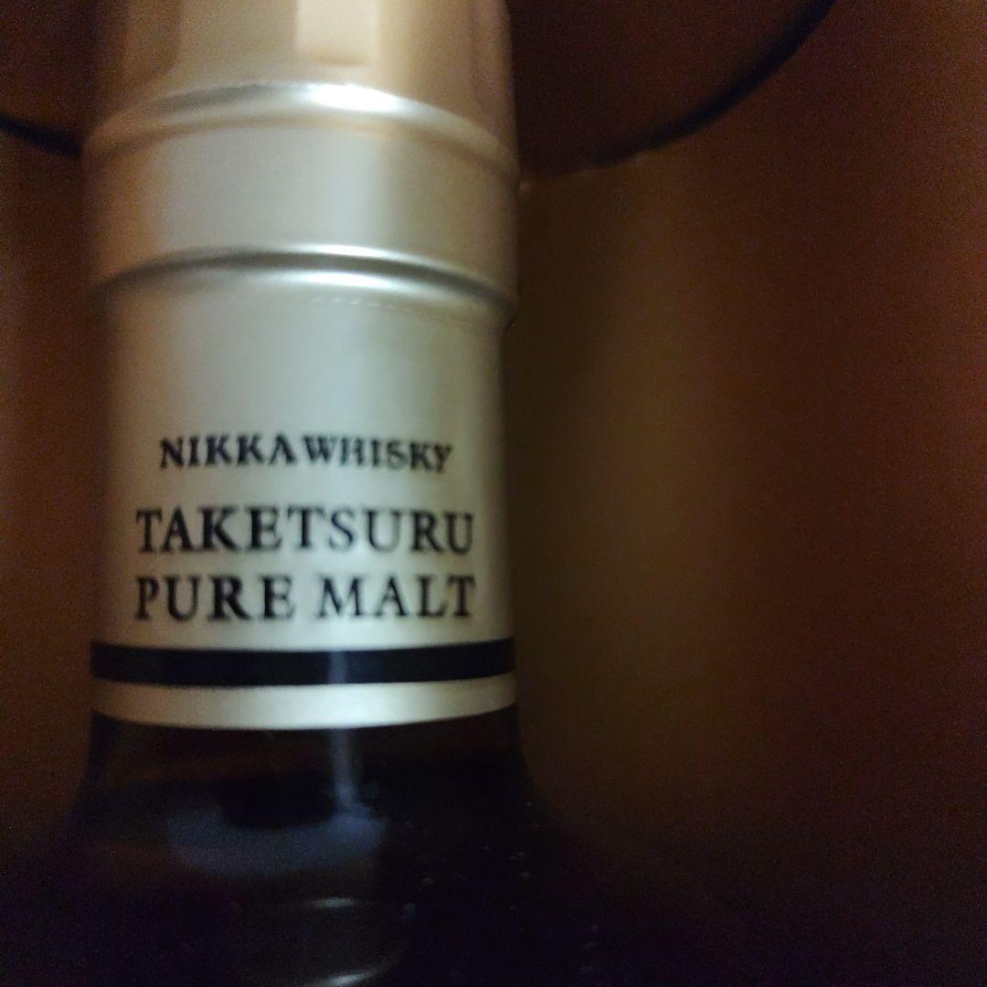 く*か様 竹鶴　PURE MALT 700ml　黒ラベル