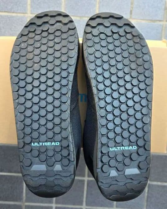 シマノ サイクリングシューズ44