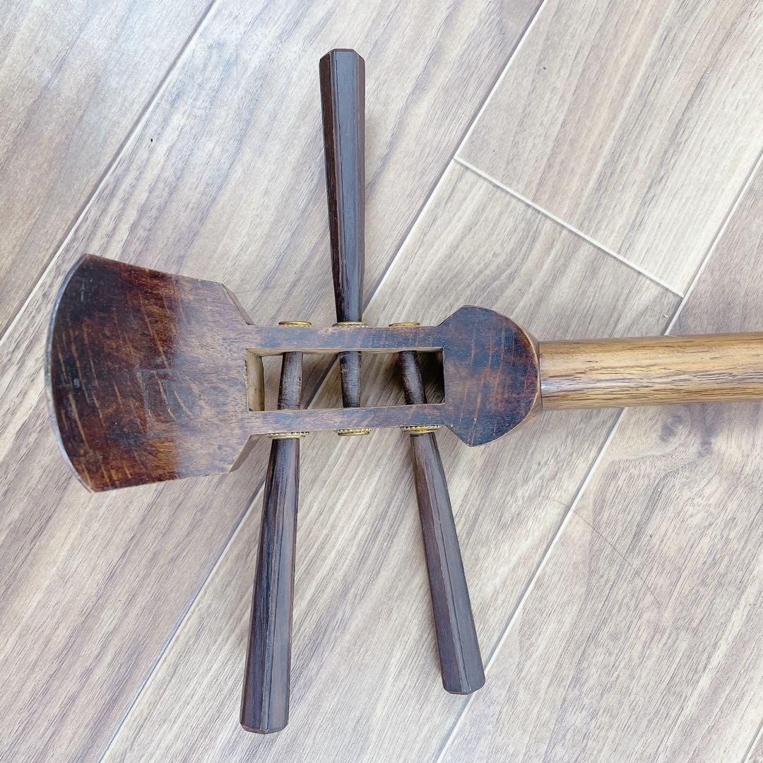 三味線 細棹 花梨 平溝 丸打胴 鳩胸 犬皮 和楽器