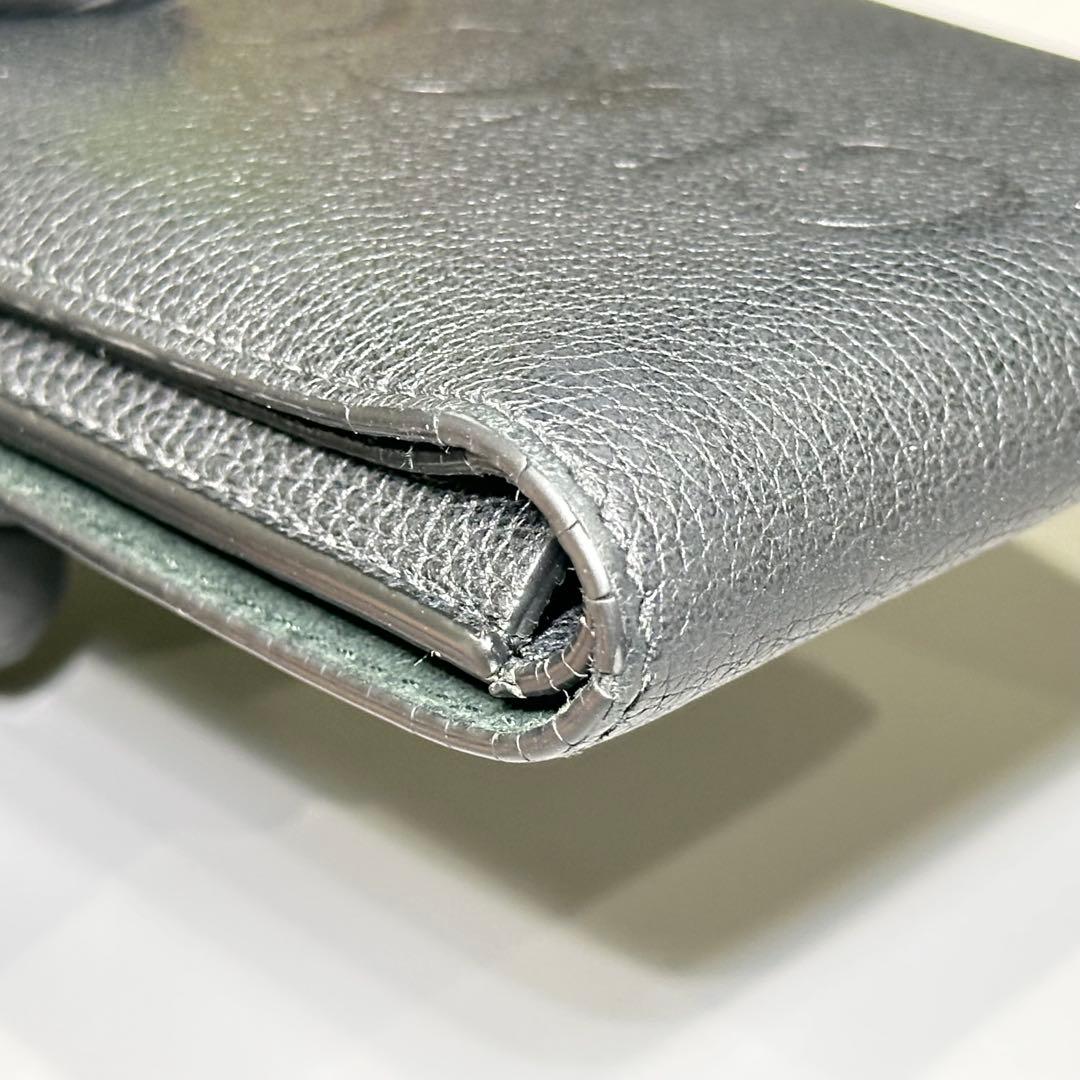 GUCCI ブラックレザー 二つ折り財布　レザー