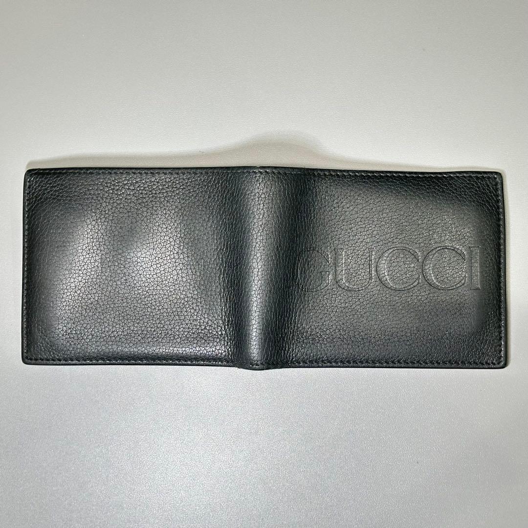 GUCCI ブラックレザー 二つ折り財布　レザー
