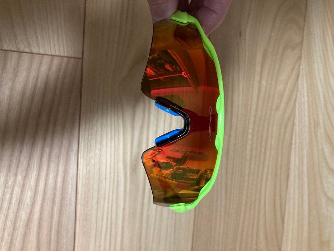 Oakley Custom サングラス ネオンイエロー/ブルー