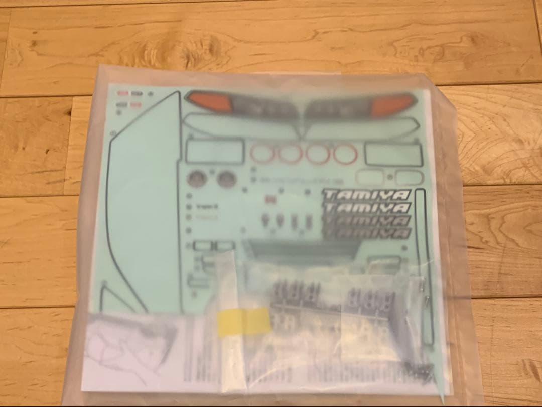 タミヤ　1/10ラジコン　TT-02 R32スカイラインGT-R