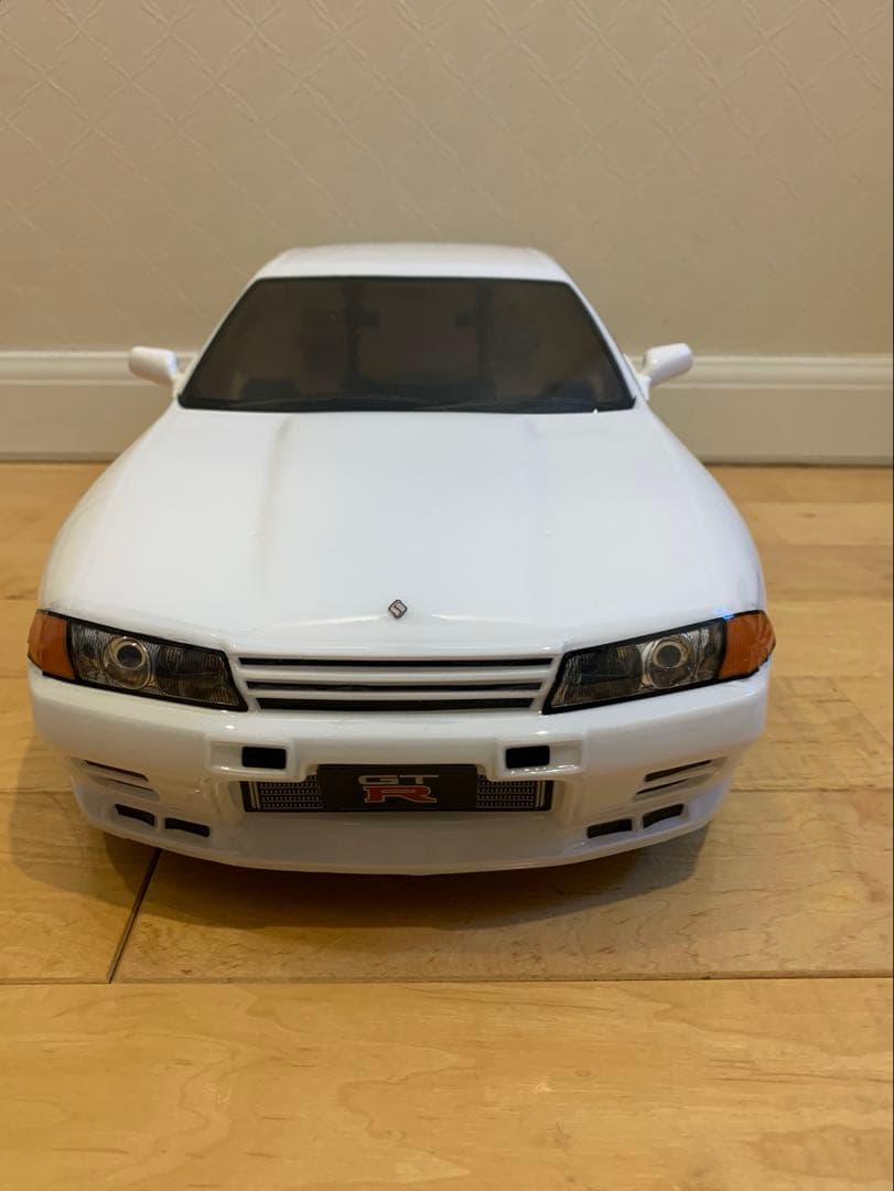 タミヤ　1/10ラジコン　TT-02 R32スカイラインGT-R