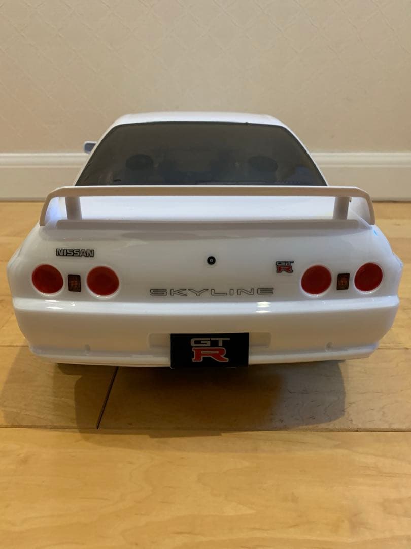 タミヤ　1/10ラジコン　TT-02 R32スカイラインGT-R