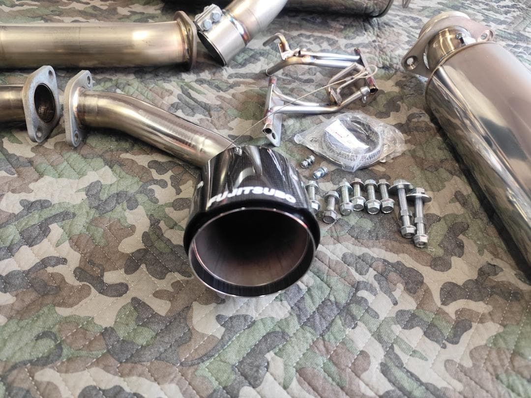 FUJITSUBO　A R GRヤリス 2024マイナー後 （カーボンテール）