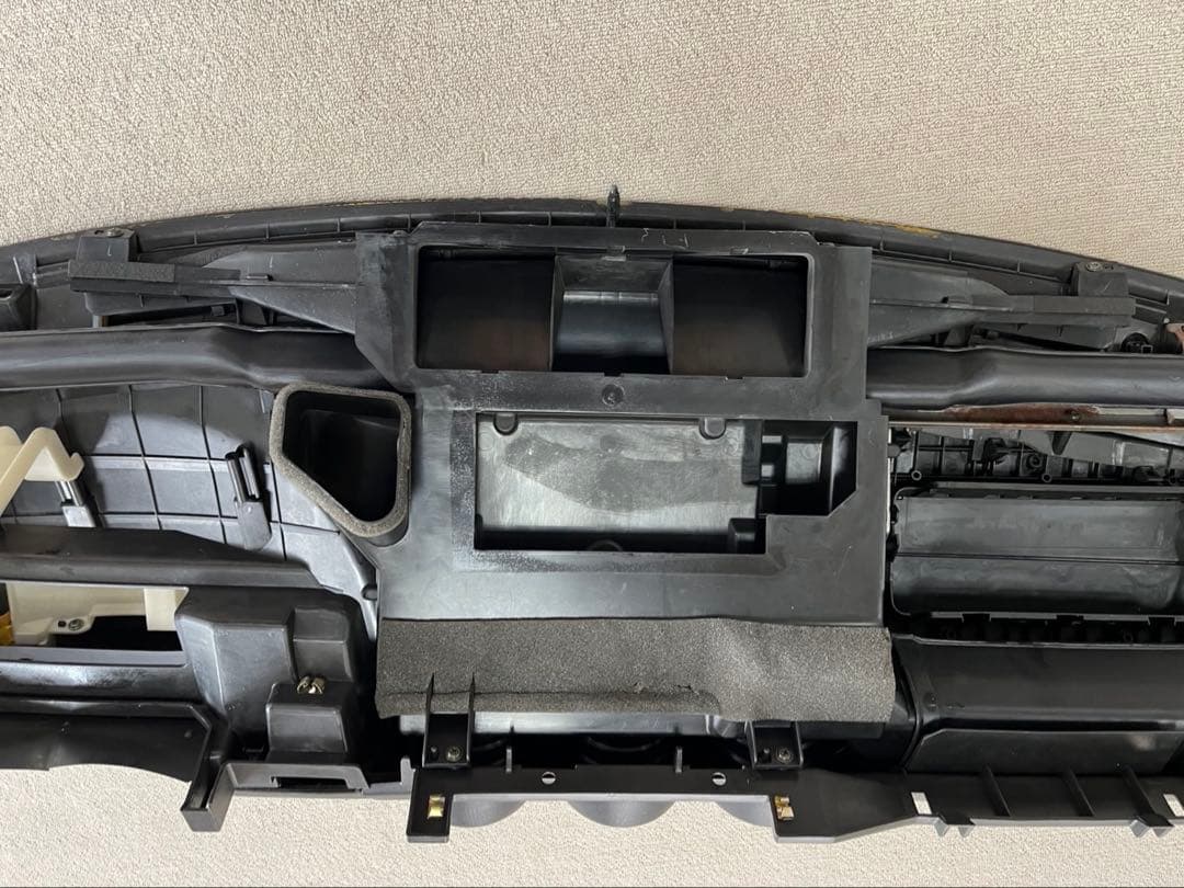 ケンシロウページです☆NISSANシルビアS15☆純正ダッシュボード