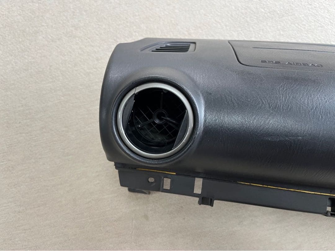 ケンシロウページです☆NISSANシルビアS15☆純正ダッシュボード