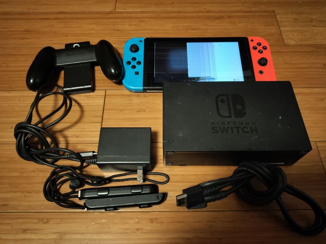 Nintendo Switch 本体 赤/青 一式 ジャンク品 画面破損