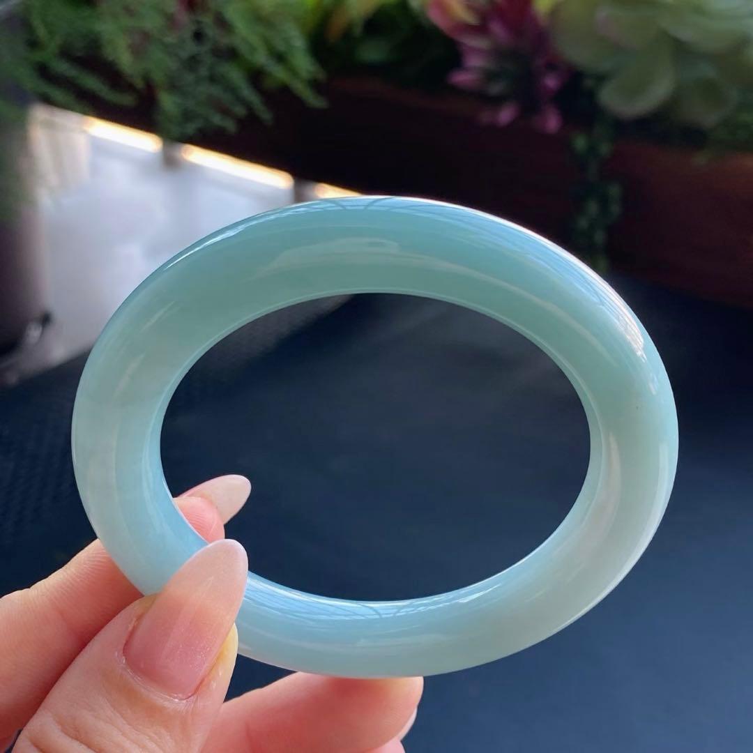 本翡翠、希少、レアミャンマー爽やかブルー〜55.5