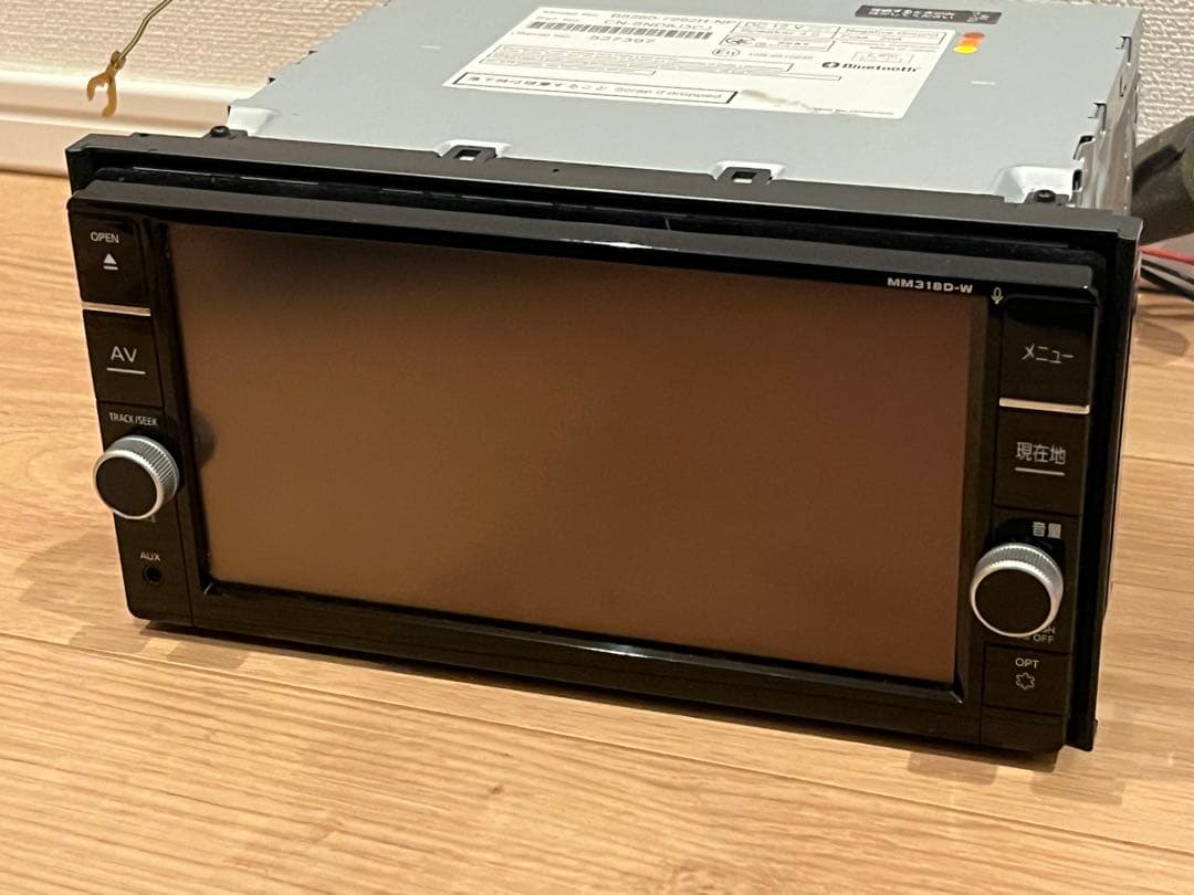 日産純正ナビ　MM318D-W