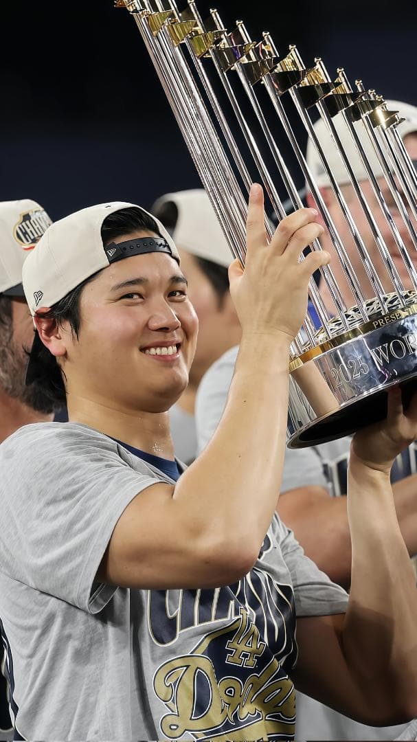 大谷翔平25WSチャンピオンロッカルーム9FORTYクリーム＆チャコールFREE