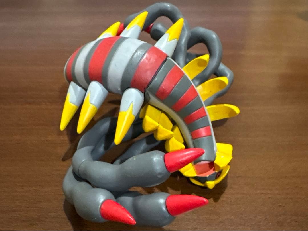 立体ポケモン図鑑　ギラティナ　アナザー・オリジンフォルムセット