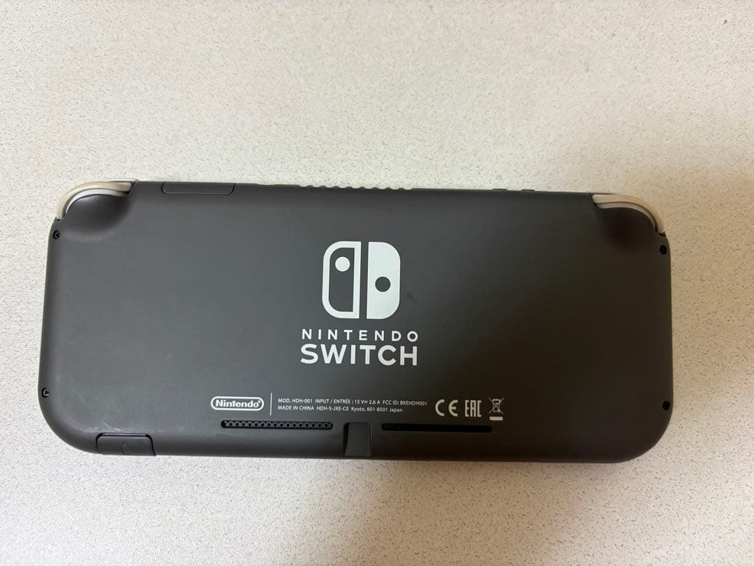 ニンテンドースイッチライト本体