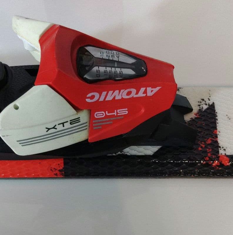 Atomic Redster ジュニアスキー 150cm used