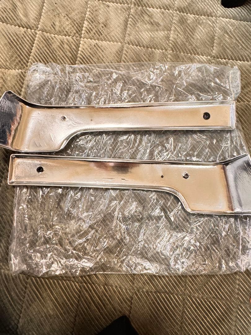 いすゞ　840 フォワード