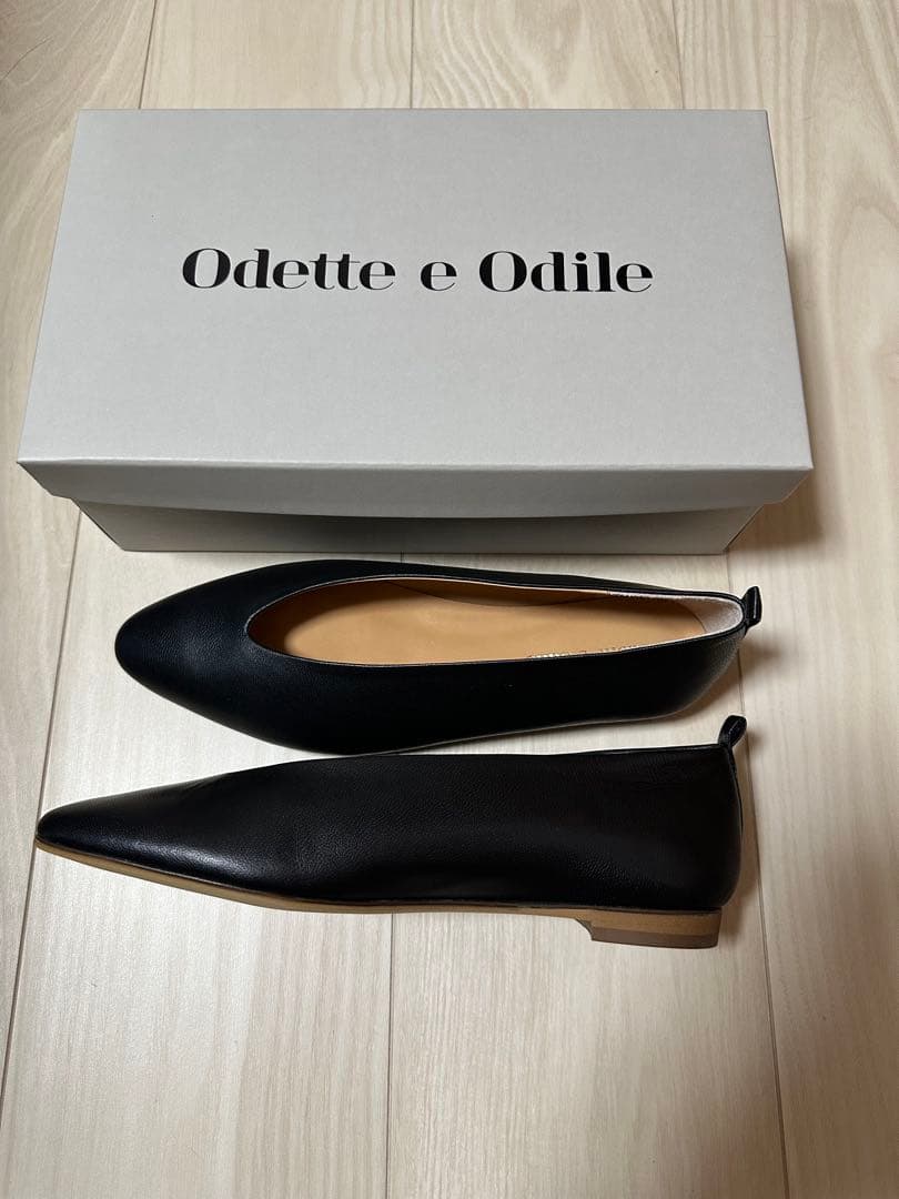 ★新品★Odette e Odile ブラック ソフトVカットフラット