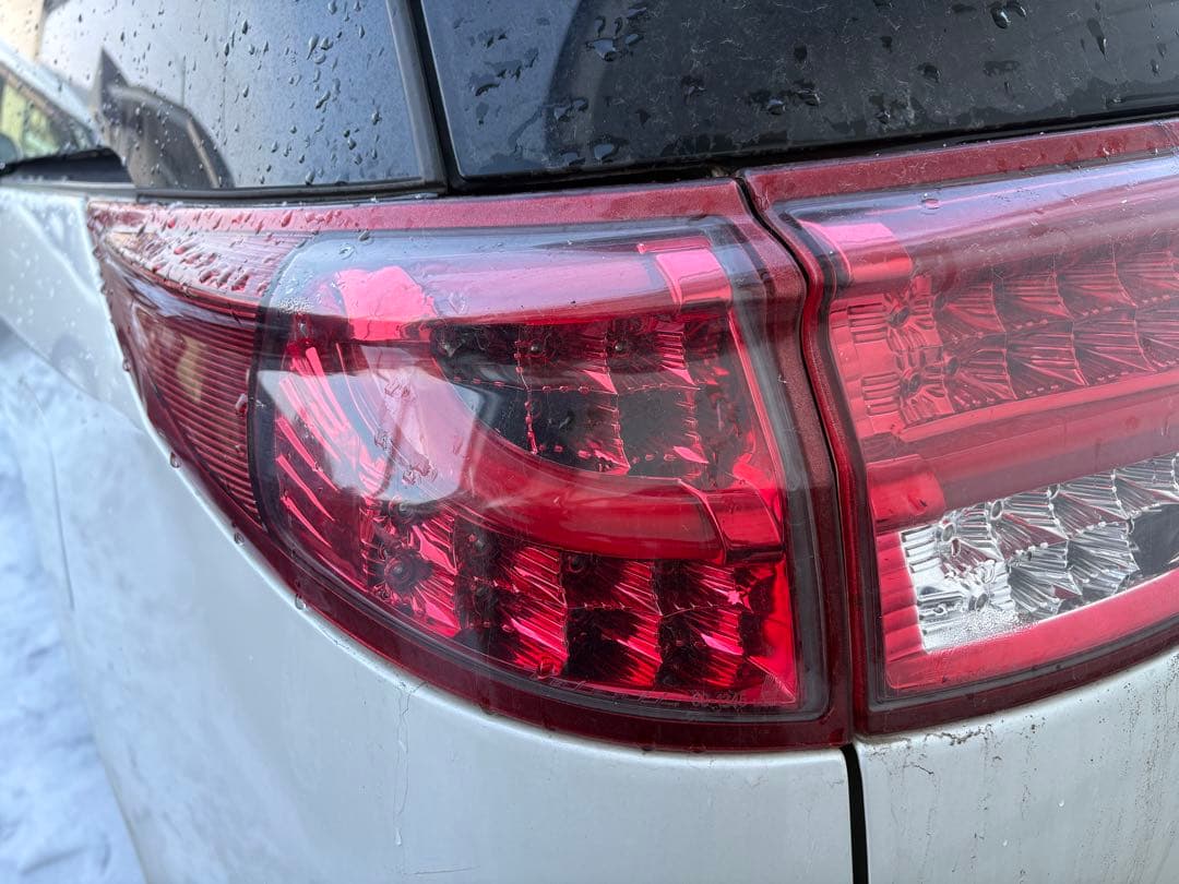 テールランプ 赤 LED