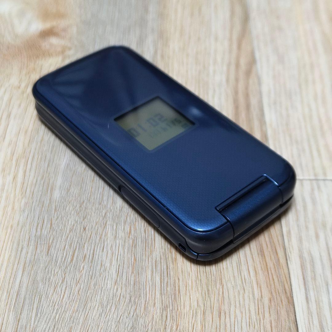 SIMフリー 富士通 らくらくホン F-01M ネイビー 新品バッテリー