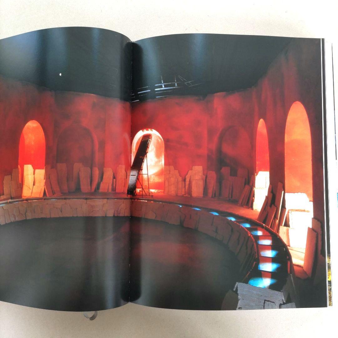 Fabrio Plessi:Opus Video Sculpture/ビデオ彫刻