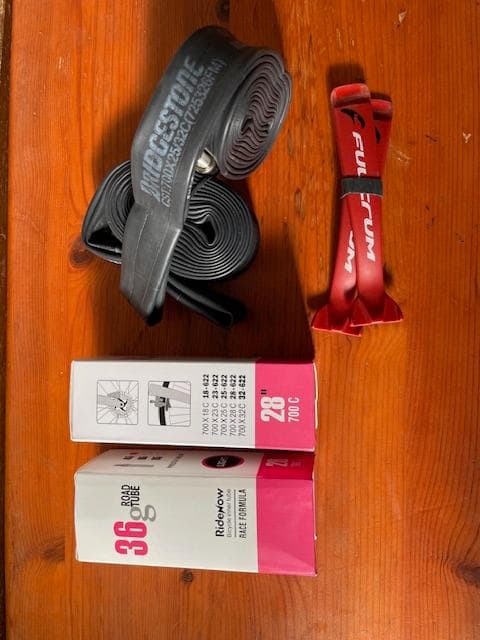 フルクラム FULCRUM レーシングゼロカーボン DB（シマノフリー）