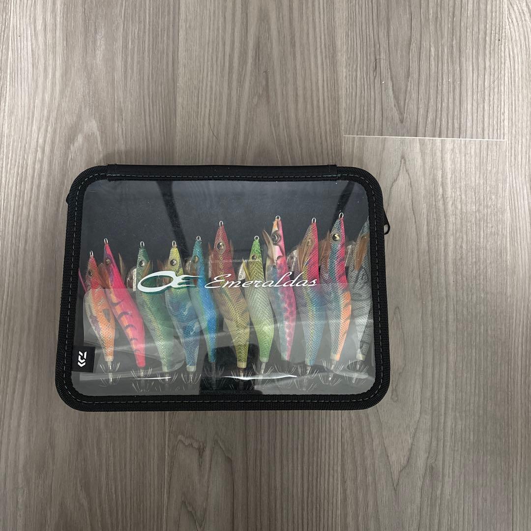 エメラルダスケース　エギ21個入り