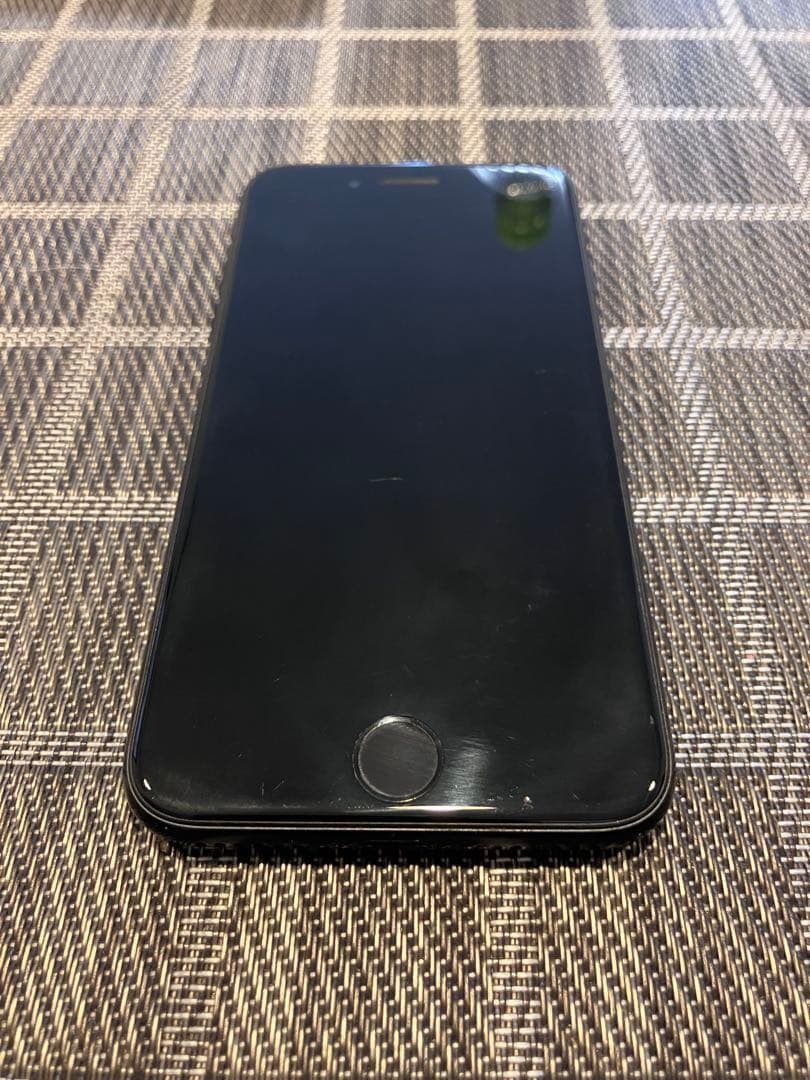 Apple iPhoneSE第2世代　 本体　64GB ブラック　SIMフリー