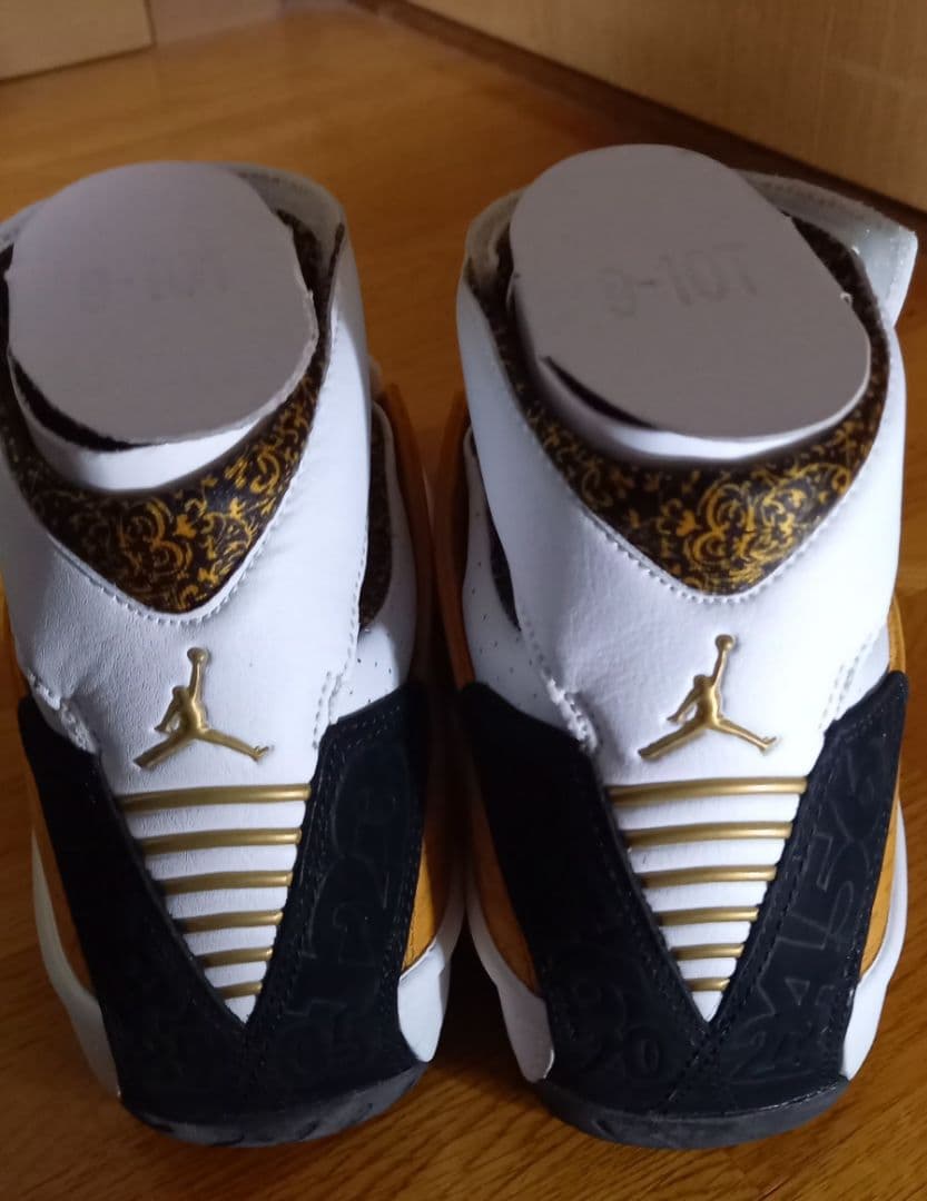 値下げ　未使用AirJordan xx(20)20周年モデル白/黄金/黒