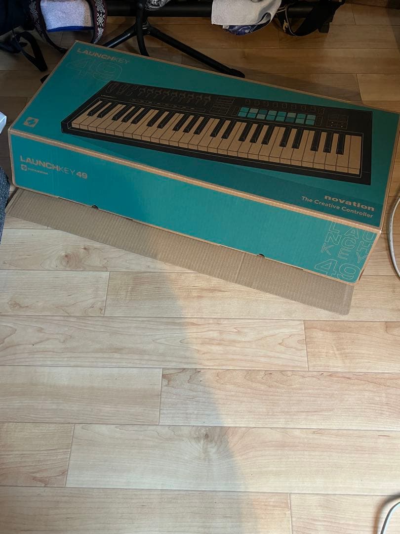 NOVATION Launchkey 49 MK4 USB-MIDIキーボード