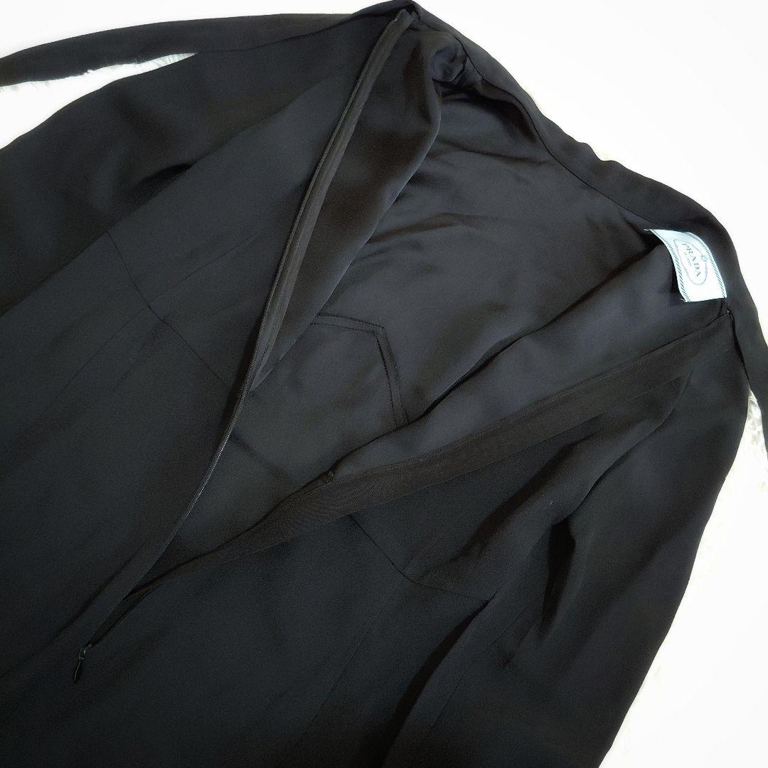 PRADA ハイネック　長袖　ビジュー付きワンピース　フレア　Aライン