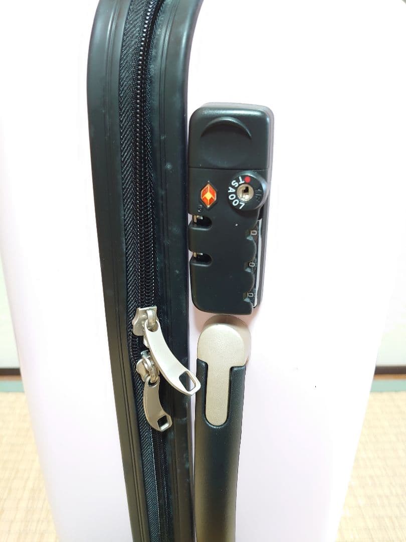 梱包済み　サンリオ　マイメロディ　キャリーケース　Mサイズ