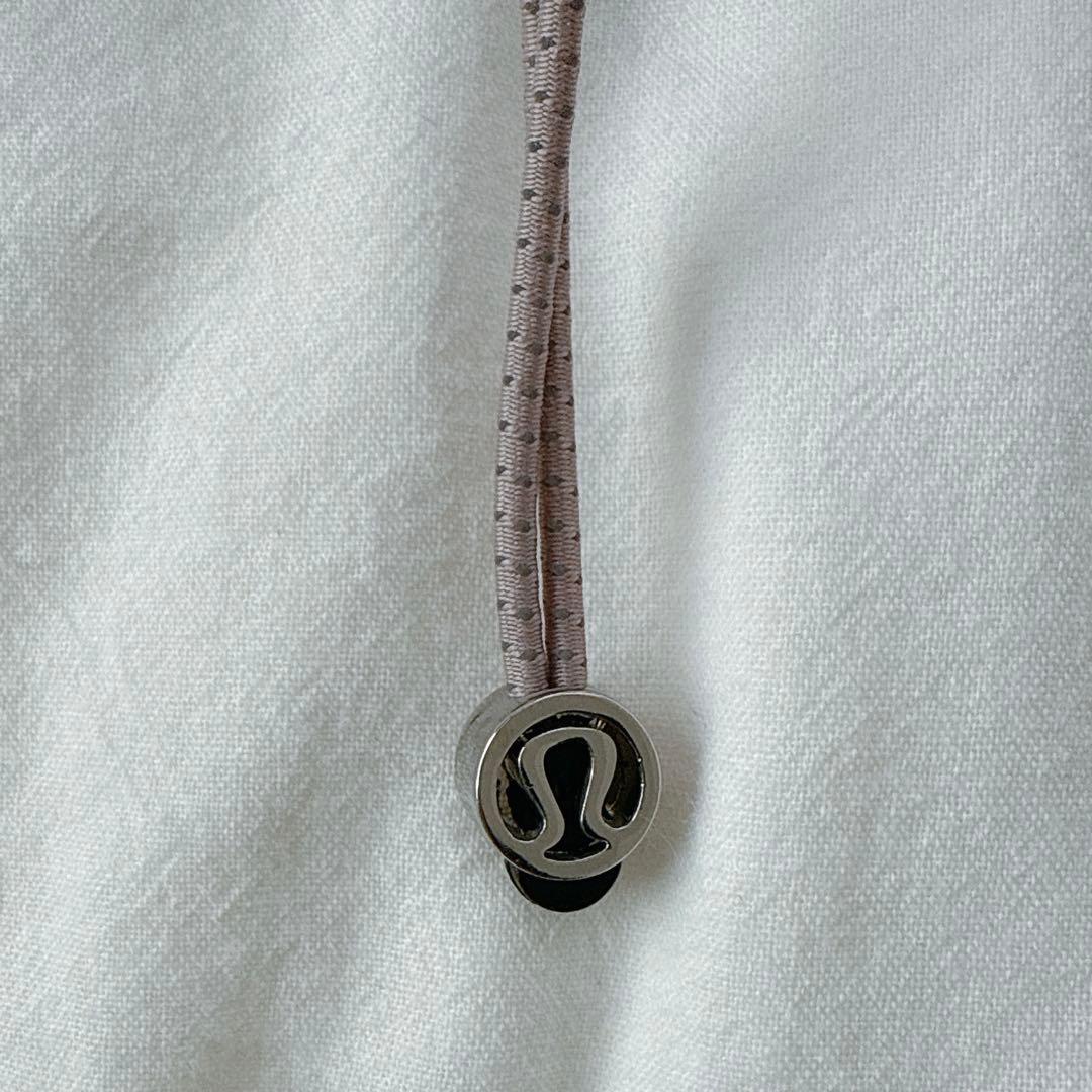 ルルレモン　フルジップ　フーディー　パーカー