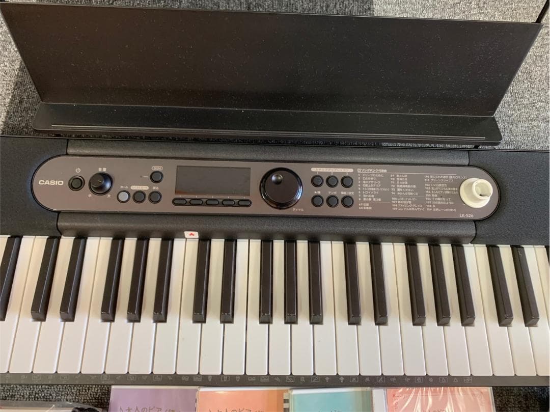 CASIO カシオ 光ナビゲーション 電子キーボード 61鍵盤 LK-526