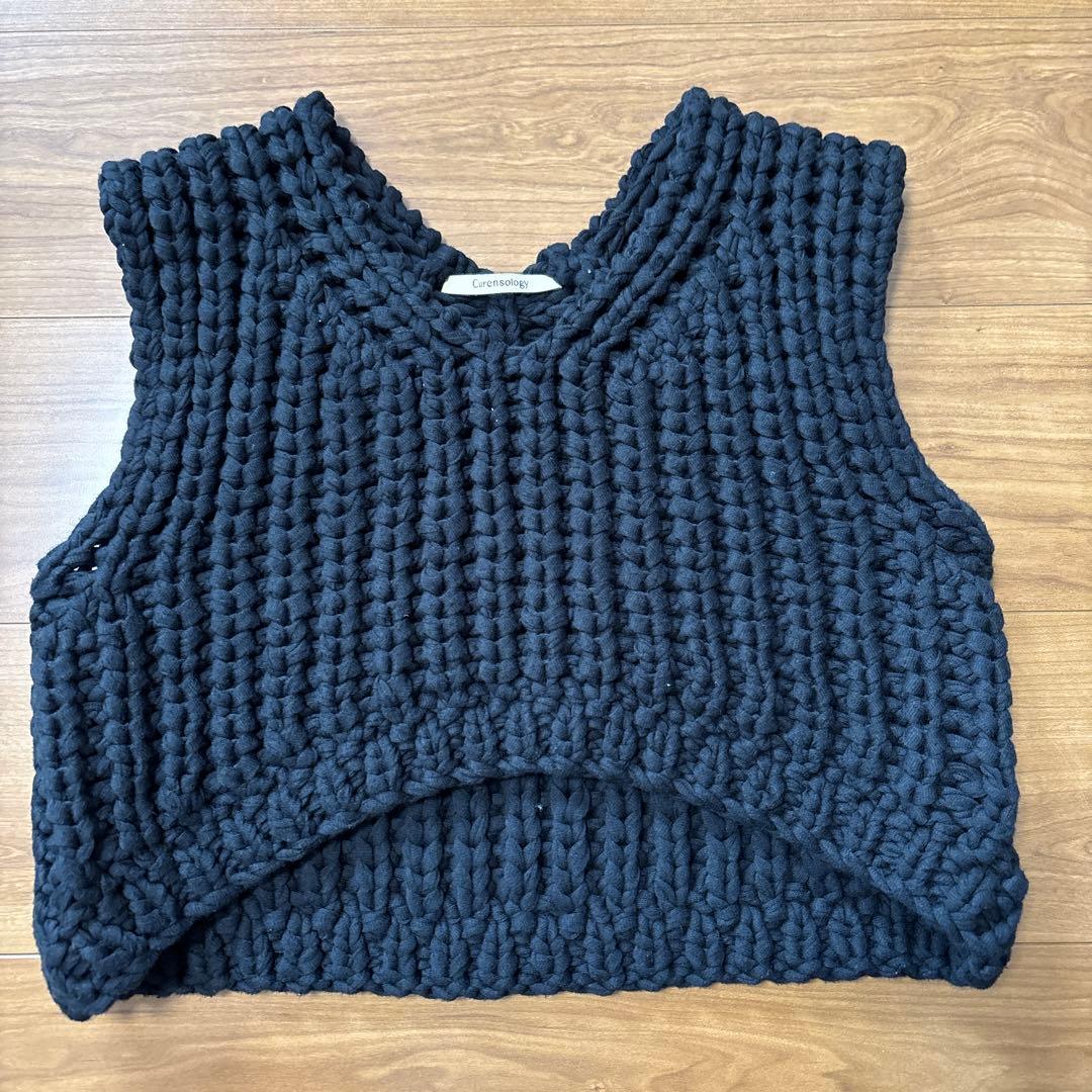 Curensology / ローゲージハンドニットベスト　ブラック