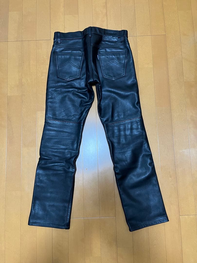 クシタニレザーパンツ　革パン　Mサイズ