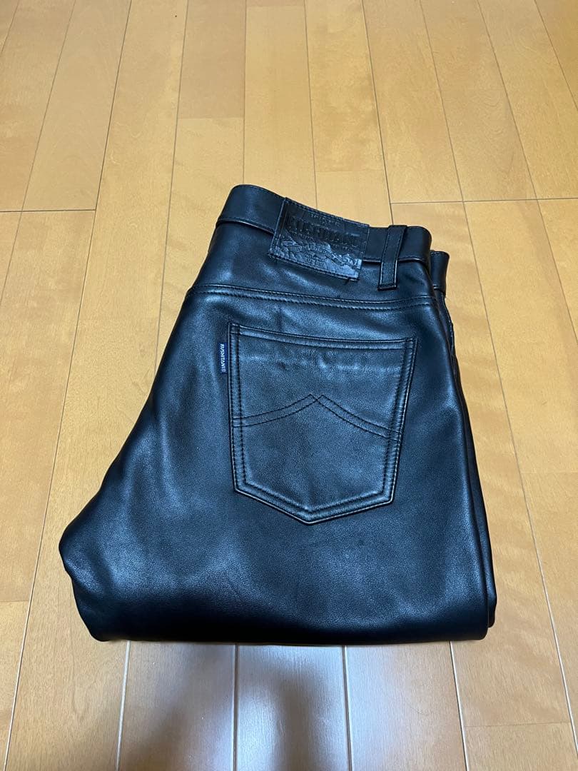 クシタニレザーパンツ　革パン　Mサイズ