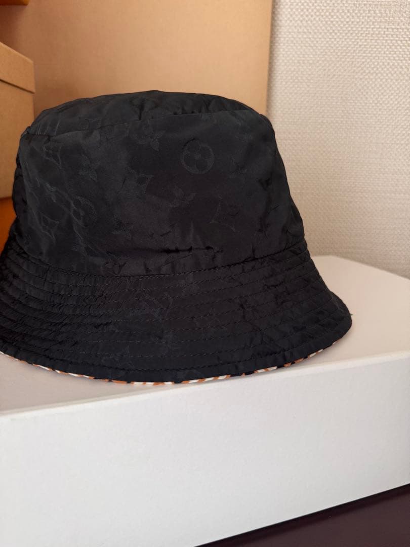 ✳︎LOUISVITTON 21SSリバーシブルバケハ