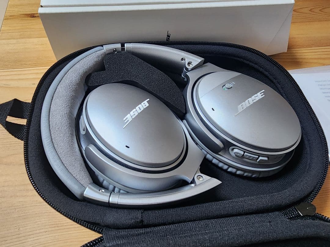 【希少カラー】 BOSE QuietComfort 35II シルバー