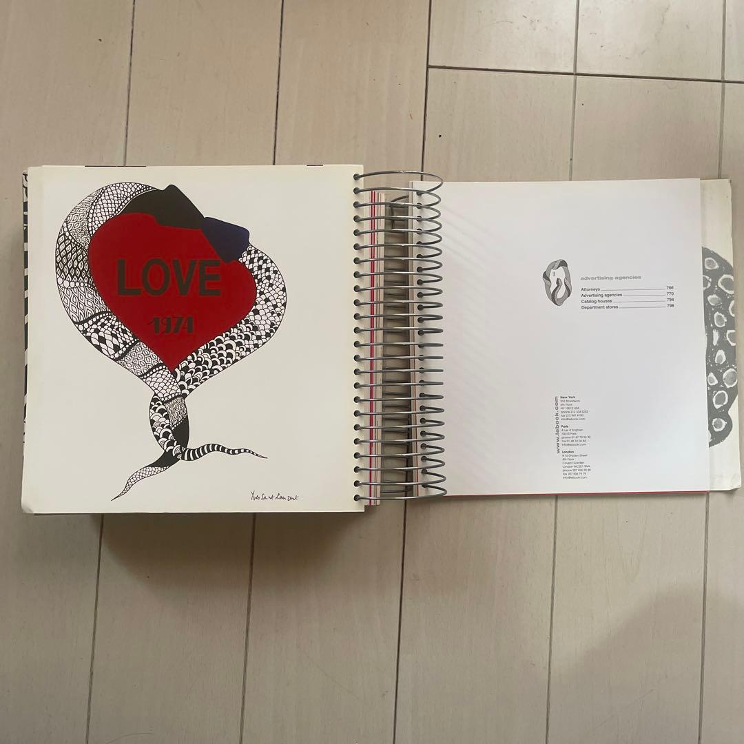 Saint Laurent Le Book Fashion 洋書