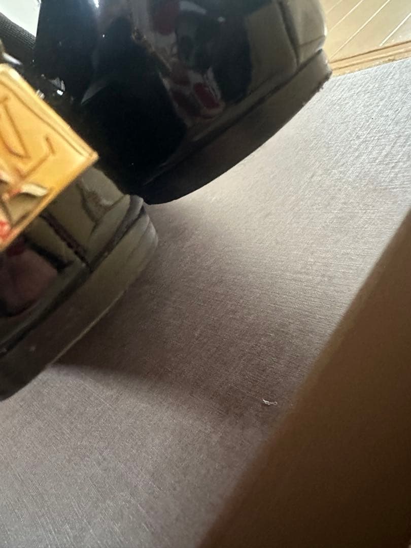 美品　LOUIS VUITTON ブラック フラットシューズ　37