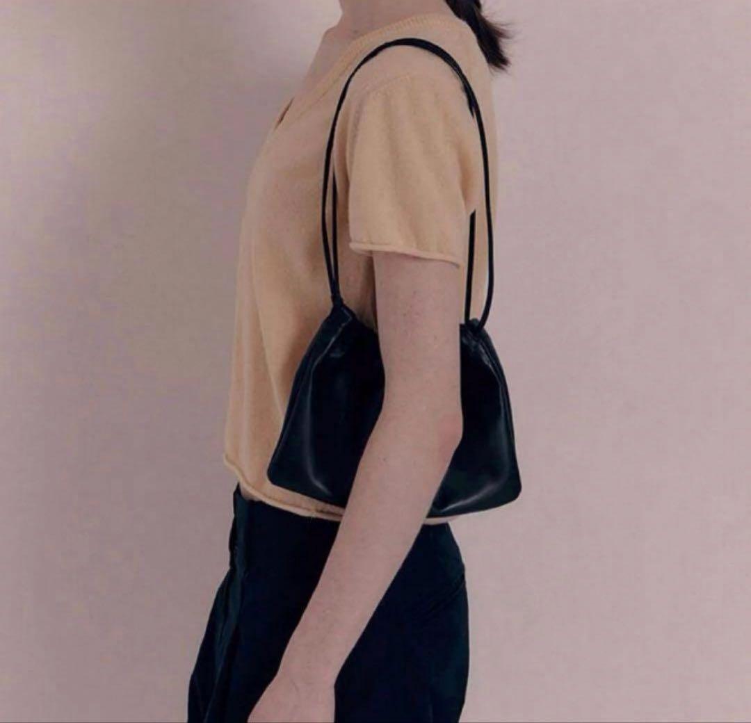 バッグ NOTHING WRITTEN Nella strap bag