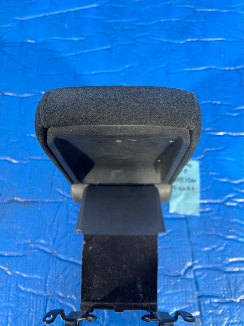 アルテッツァ ジータ　GXE15 アームレスト　※フォローOK