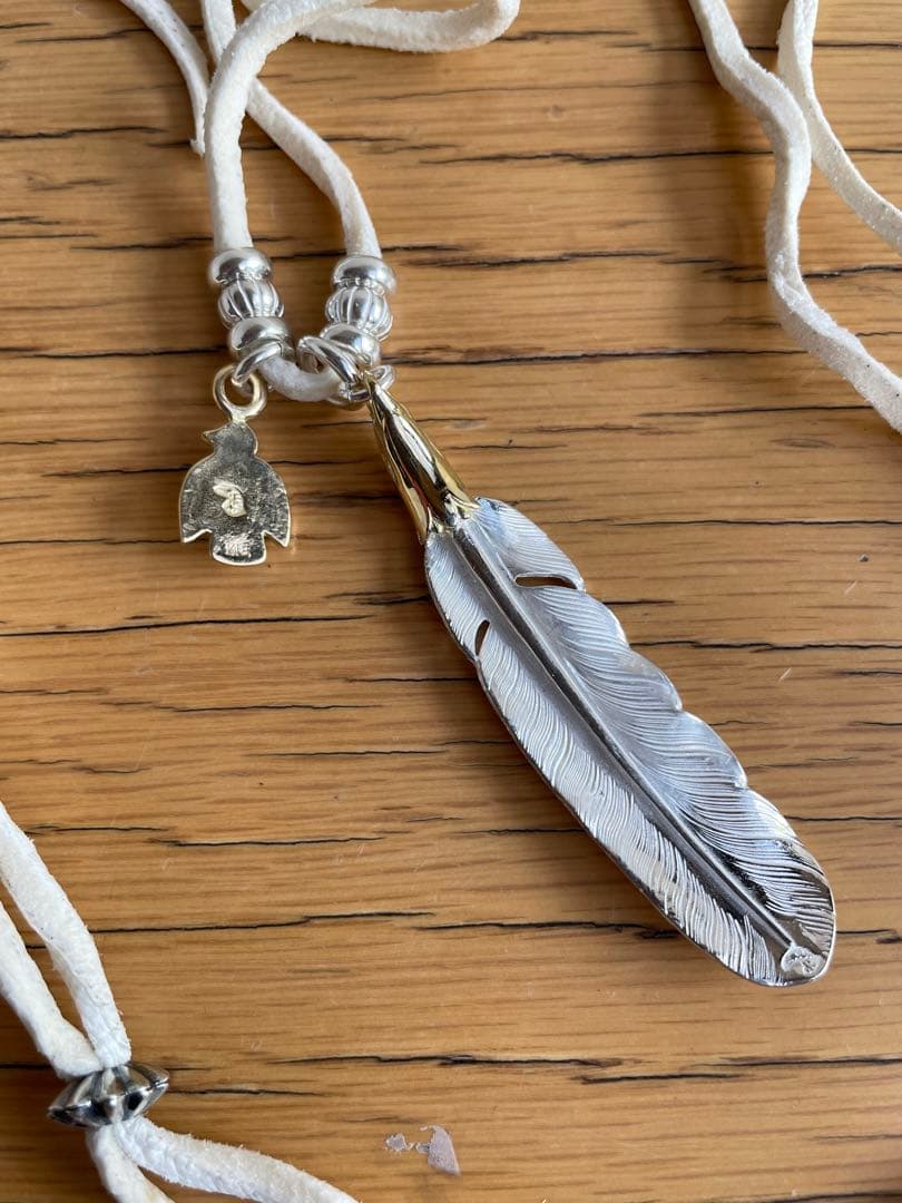 LARYY SMITH ラリースミス　フェザー