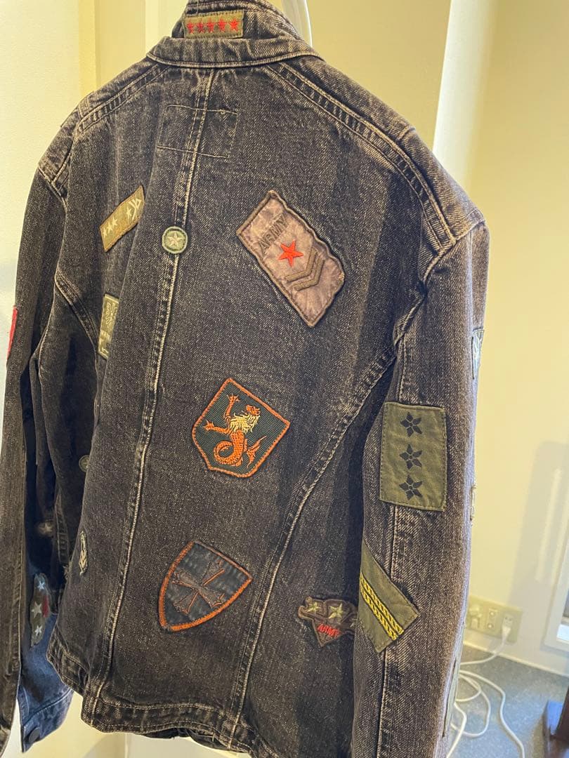 Armani Jeans パッチ付きデニムジャケット