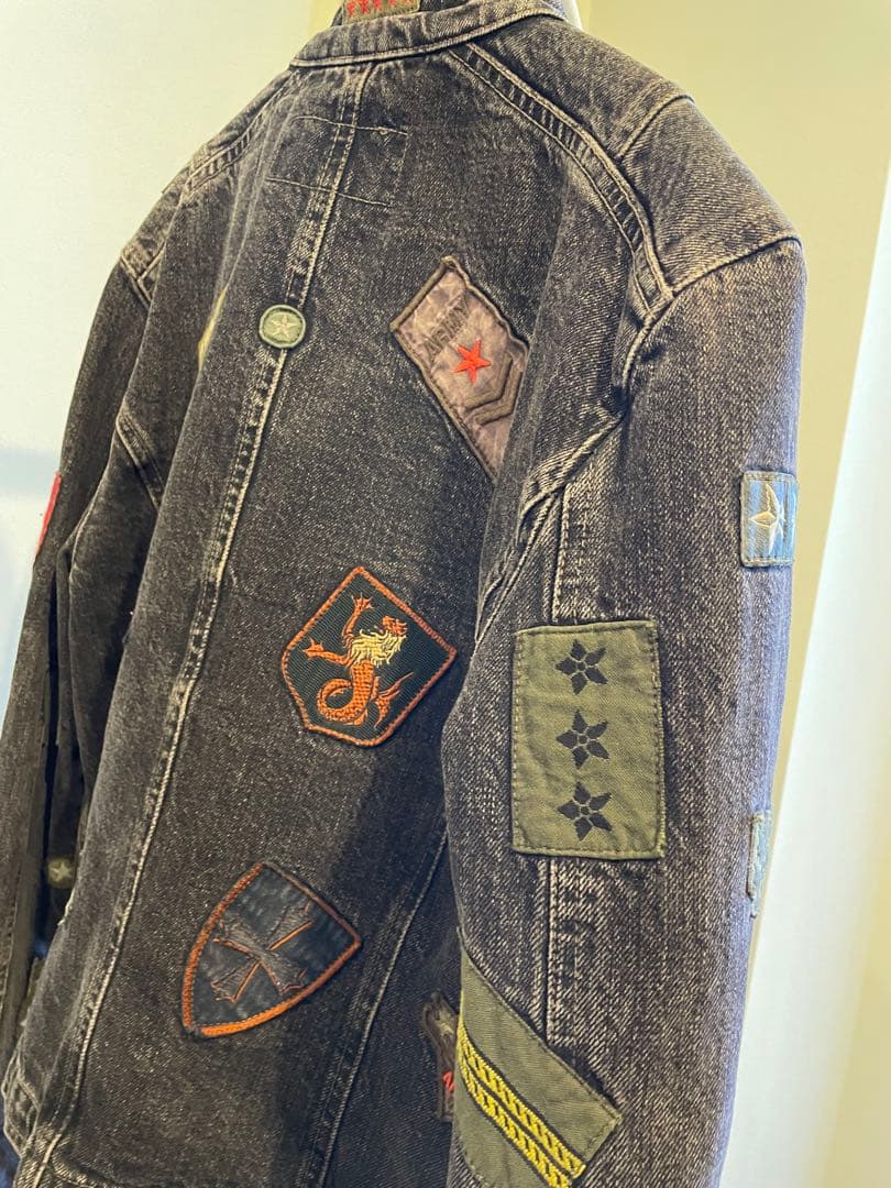 Armani Jeans パッチ付きデニムジャケット