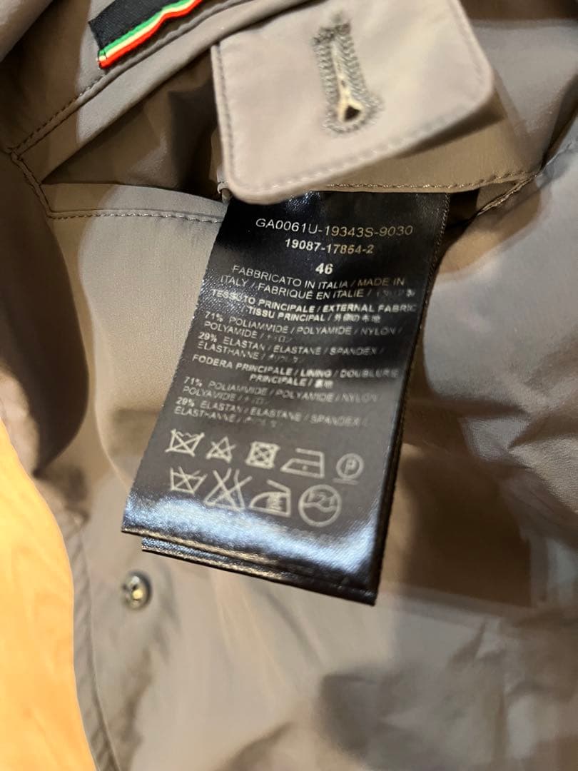 【翌日発送】 ヘルノ ストレッチ ナイロン テーラード ジャケット 46