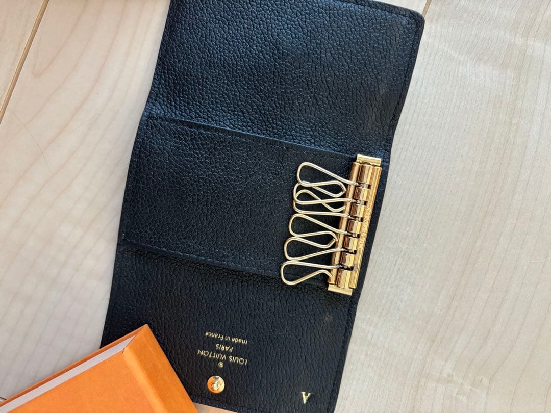 ルイヴィトン ミュルティクレ6