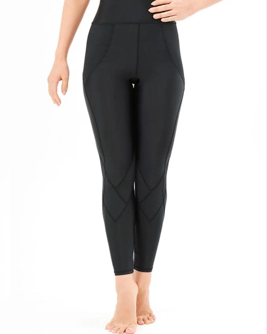 パーフェクトフォームレギンス　M ピラティスウェア　ヨガウェア