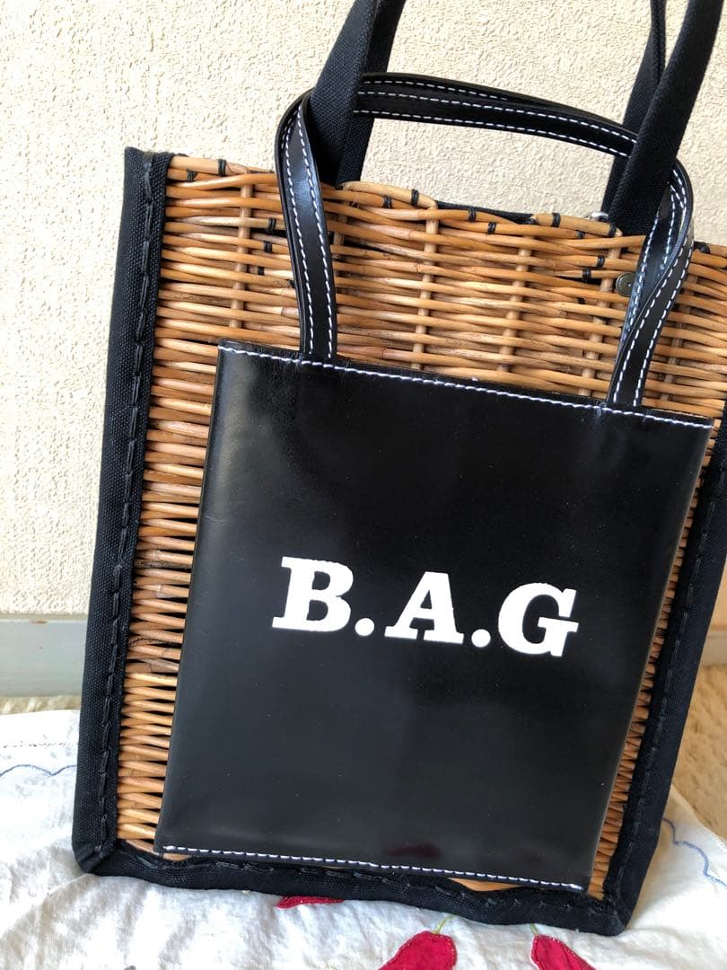 新品ま未使用 エバゴス ebagos B.A.G ロゴ入り ミニトート