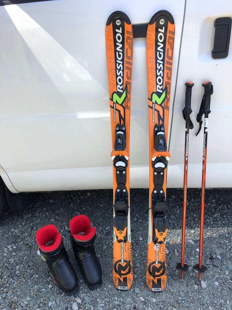 子供用　ROSSIGNOL Radical スキーとストックブーツの3点セット